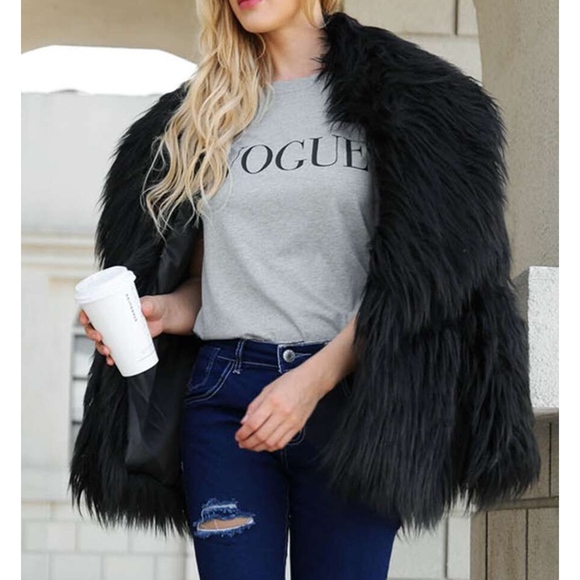 Black Solid Fluffy Faux Fur Winter Coat - Picture 4 of 6